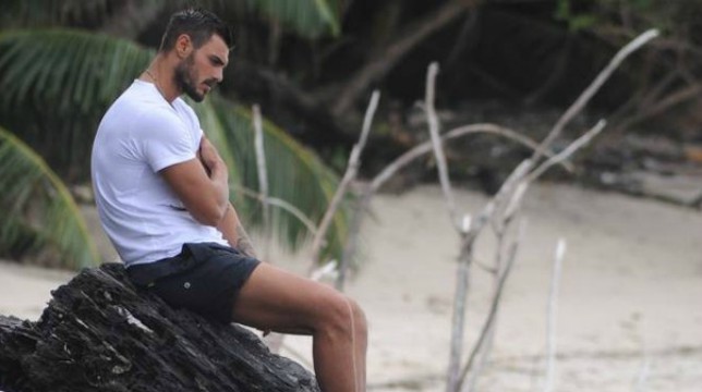 Isola dei Famosi, caso Monte: arriva il comunicato di Magnolia