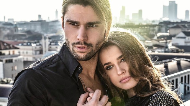 Luca Onestini tradisce Ivana Mrazova, lo scherzo organizzato con Le Iene Luca Onestini tradisce Ivana Mrazova, lo scherzo organizzato con Le Iene