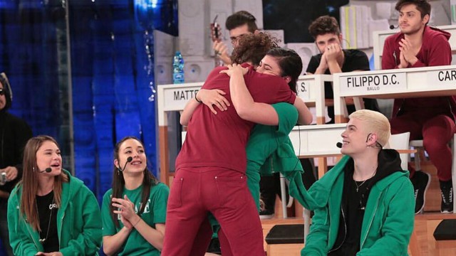 amici_puntata_lacrime_daniele_lauren