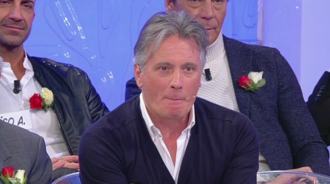 Uomini e Donne, trono over: in onda oggi, lunedì 28 maggio, la nuova puntata