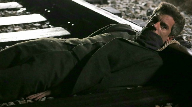 Una Vita Anticipazioni martedì 19 giugno 2018: Teresa è disperata per la morte di Mauro Una Vita Anticipazioni martedì 19 giugno 2018: Teresa è disperata per la morte di Mauro
