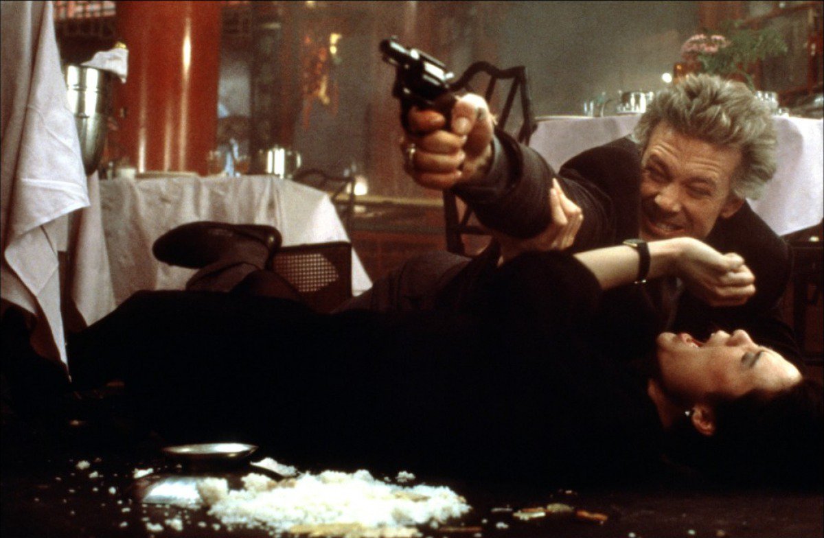 L’anno del dragone: il film stasera su Iris
