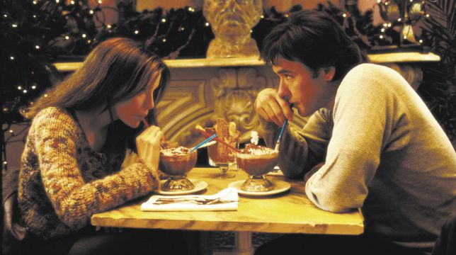 Serendipity – Quando l’amore è magia: il film stasera su Nove