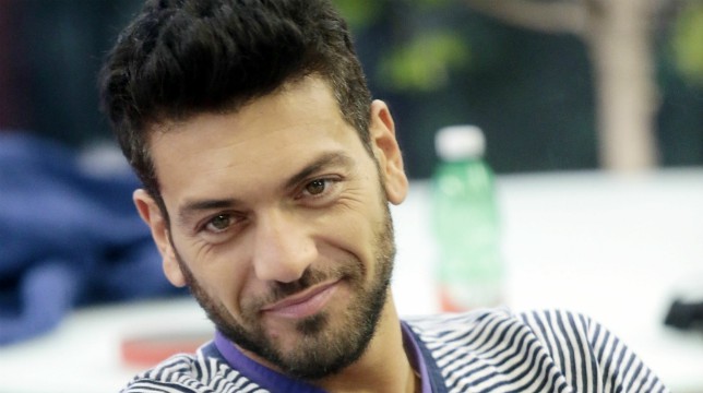 Uomini e Donne, Alessandro Calabrese: “Damante è un cog***ne. La Lorenzini? Una che ha la coscienza pulita non si agita così”