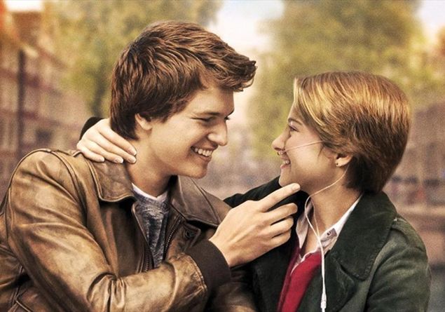 Colpa delle stelle: il film cult strappalacrime stasera su Canale 5