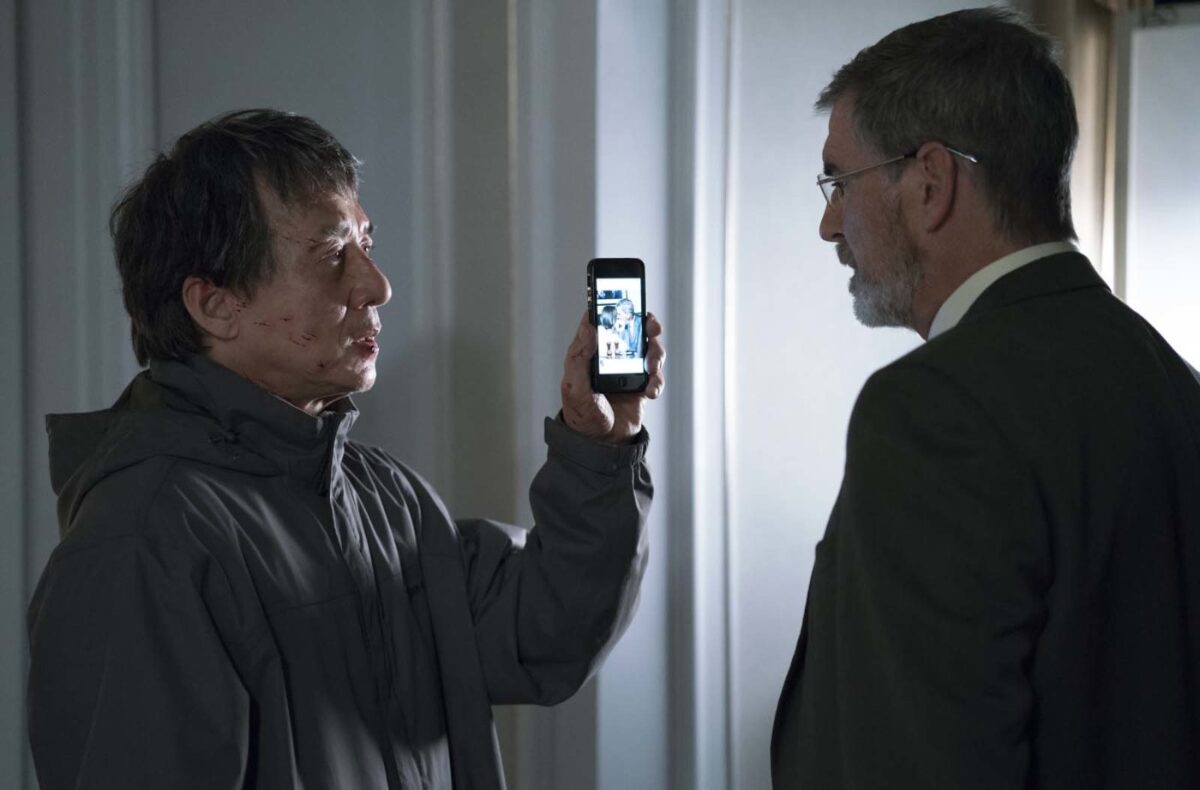 The Foreigner: Il film stasera su Italia 1