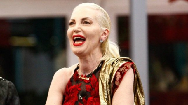Grande Fratello Vip, sesta puntata: eliminata la Marchesa D’Aragona, scontro tra Fabrizio Corona e Ilary Blasi