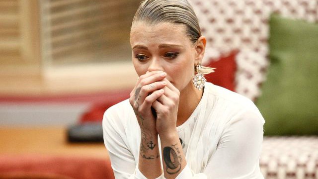 gfvip3_giulia_provvedi_tradimento_gollini