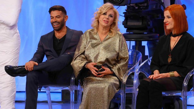 uominiedonne_over_tina_lite_gemma