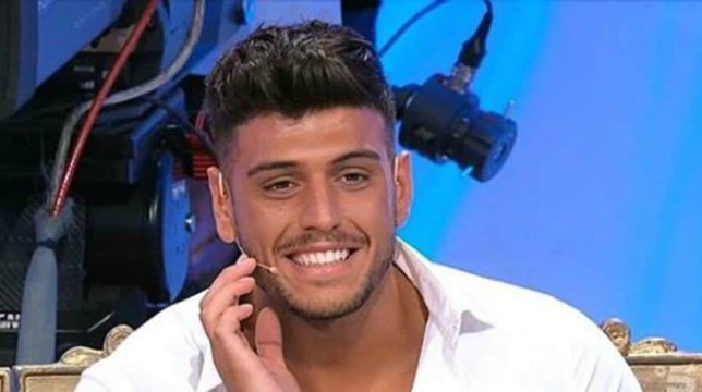 Uomini e Donne, trono classico: in onda oggi, venerdì 14 dicembre, il primo bacio di Luigi