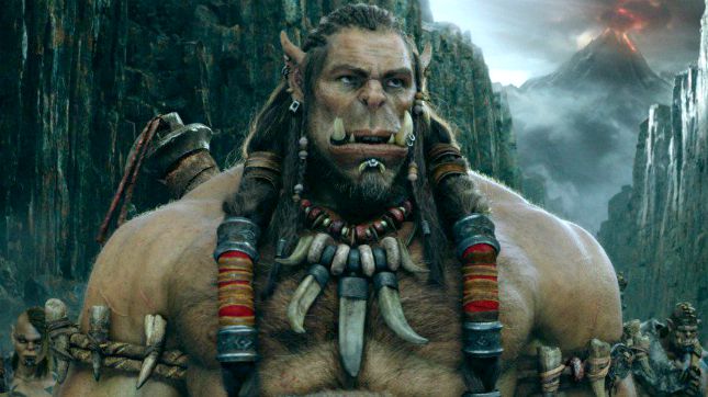 Warcraft: il film tratto dal videogioco stasera su Italia 1