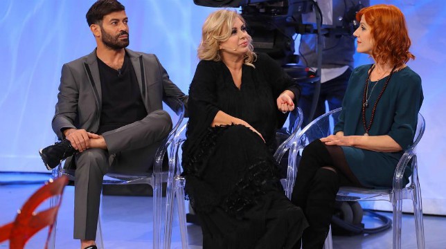 Uomini e Donne, trono over: oggi, lunedì 7 gennaio, la nuova puntata
