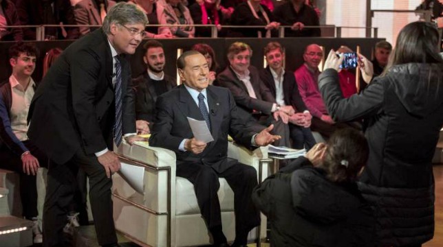 Dritto e Rovescio: nella seconda puntata di stasera l'intervista a Silvio Berlusconi Dritto e Rovescio: nella seconda puntata di stasera l'intervista a Silvio Berlusconi