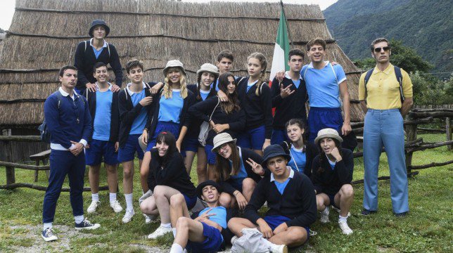 Il Collegio 3: la quarta puntata stasera su Rai 2