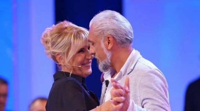 Uomini e Donne, oggi, lunedì 4 marzo, trono over: Rocco e l’ultimatum a Gemma