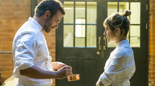 Il sapore del successo: il film con Bradley Cooper stasera su Rai Movie