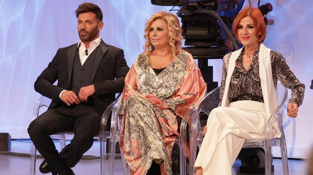 Uomini e Donne, trono over: oggi, mercoledì 10 aprile, il ritorno di Jara e Nicola