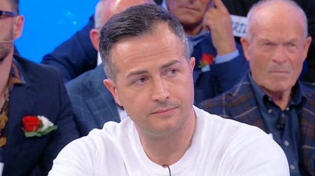 Uomini e Donne, trono over: oggi, martedì 16 aprile, il riavvicinamento tra Riccardo e Roberta