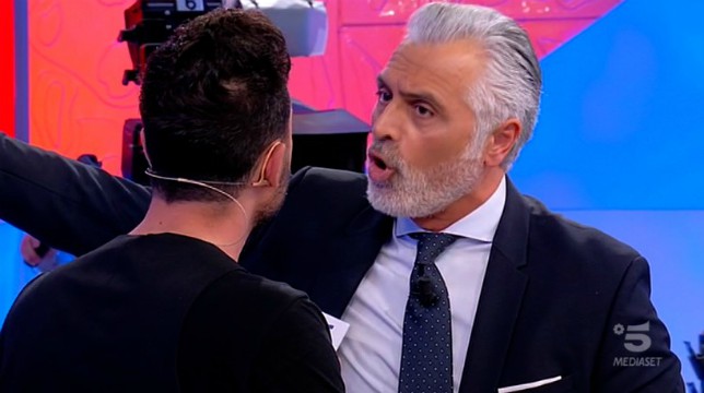 Uomini e Donne, trono over: violento scontro tra Michele e Armando