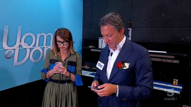 Uomini e Donne, trono over: Simona e Stefano al centro delle polemiche
