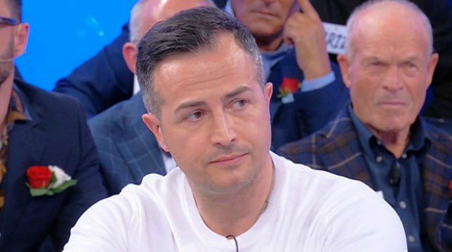 Uomini e Donne, trono over: oggi, martedì 14 maggio, Riccardo torna da Ida