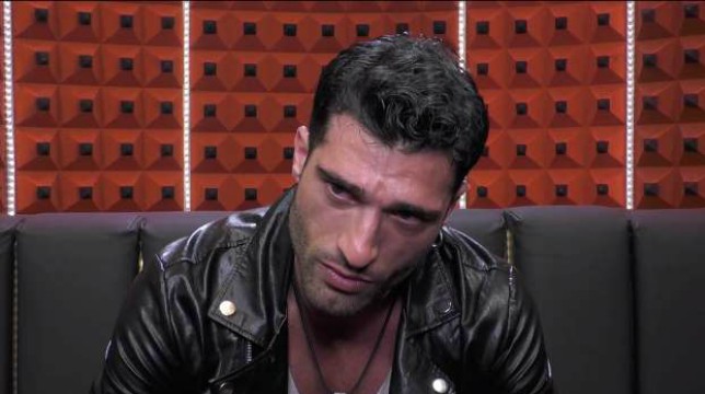 Grande Fratello 2019, Michael Terlizzi confessa: “Ero sempre da solo da adolescente”
