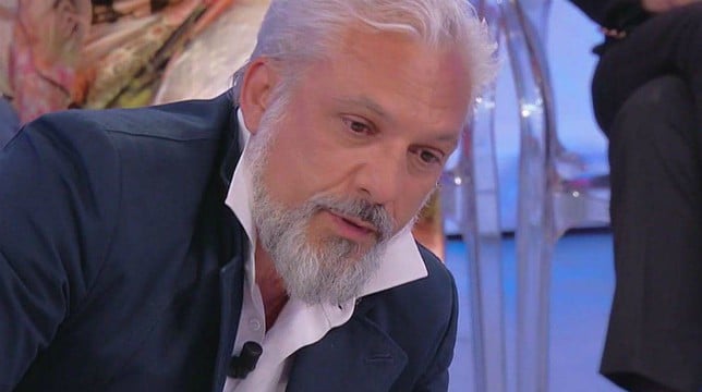 Uomini e Donne, Rocco dopo l’abbandono al programma: “Gemma ha fatto leva su di me, distruggendomi”