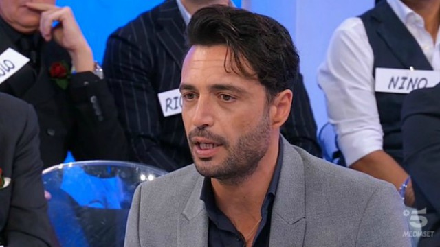 Uomini e Donne, trono over: oggi, martedì 7 maggio, Armando chiude con Roberta