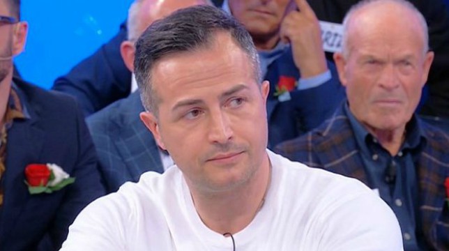 Uomini e Donne, Riccardo Guarnieri: “Per amore di Ida sono stato messo in cassa integrazione”