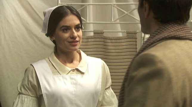 Il Segreto Anticipazioni del 2 luglio 2019: Elsa elogiata da tutta Puente Viejo