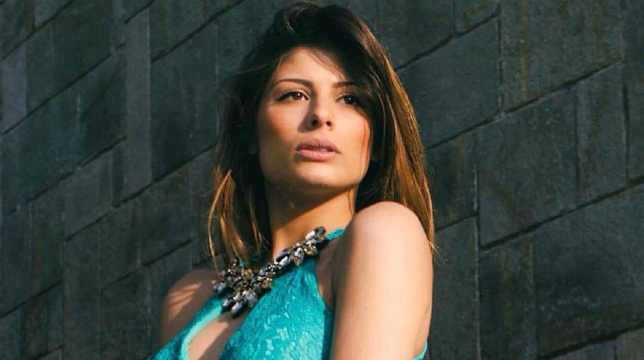 Uomini e Donne, Giulia Cavaglia su Giulio Raselli: “Vi devo dire un segreto”