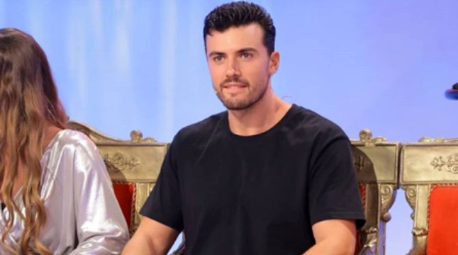 Uomini e Donne, Alessandro Zarino: da Temptation Island alla poltrona rossa della De Filippi