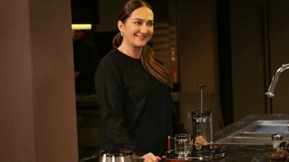 Bitter Sweet Anticipazioni del 5 settembre 2019: arriva la madre di Ferit ma per Nazli è un incubo