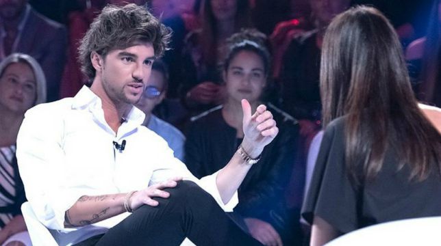 Andrea Damante a Verissimo: “Giulia De Lellis esagera, è molto emotiva. Non è la verità”