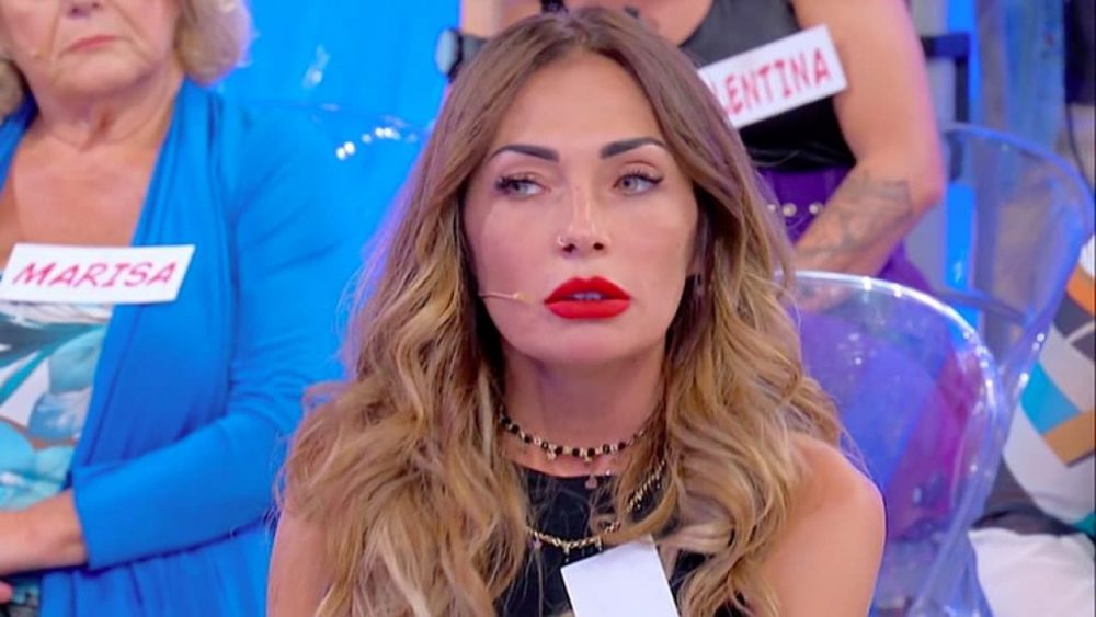 Uomini e Donne, oggi il trono over: Armando furioso a causa della decisione di Ida