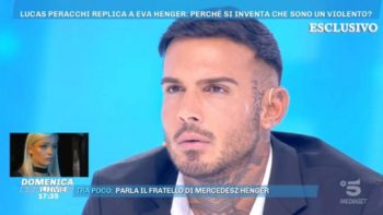Domenica Live, Lucas Peracchi contro Eva Henger: "Non ho mai picchiato Mercedesz, tutto inventato" Domenica Live, Lucas Peracchi contro Eva Henger: "Non ho mai picchiato Mercedesz, tutto inventato"
