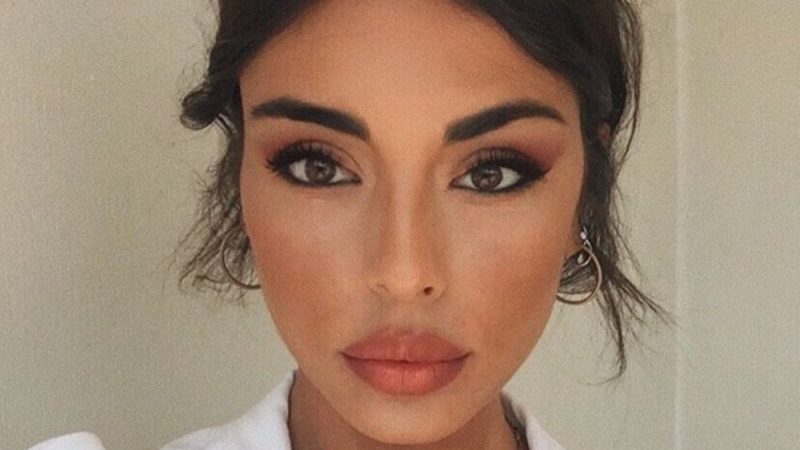 Galleria foto 'Uomini e Donne, la corteggiatrice Giulia D’Urso: “Giulio Raselli è qualcosa di raro”' - foto 2