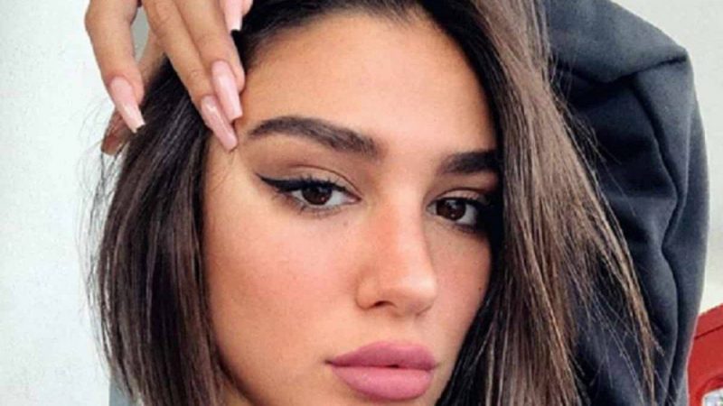 Galleria foto 'È finita tra Taylor Mega e Giorgia Caldarulo, la rivelazione shock di Megghi Galo a Pomeriggio 5' - foto 1