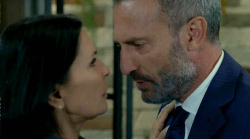 Galleria foto 'Un Posto al Sole Anticipazioni 13 novembre 2019: Che cosa nasconde Fabrizio?' - foto 1