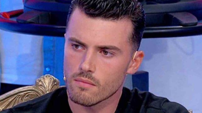 Uomini e Donne, anticipazioni trono classico: Alessandro Zarino torna in studio, le critiche a Veronica Burchielli