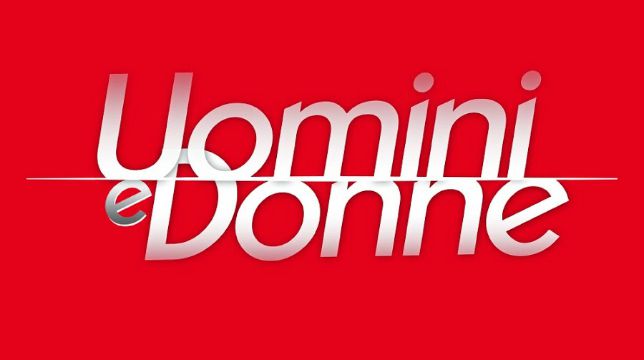 Uomini e Donne, salta l’appuntamento di oggi, lunedì 23 dicembre 2019: Ecco quando andrà in onda