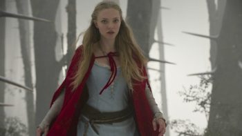 Cappuccetto rosso sangue: il film con Amanda Seyfried stasera su 20 Cappuccetto rosso sangue: il film con Amanda Seyfried stasera su 20