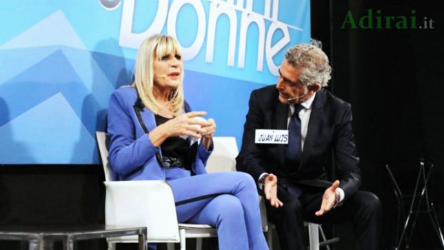 Uomini e Donne, Trono Over: un amico di Juan Luis interviene in sua difesa