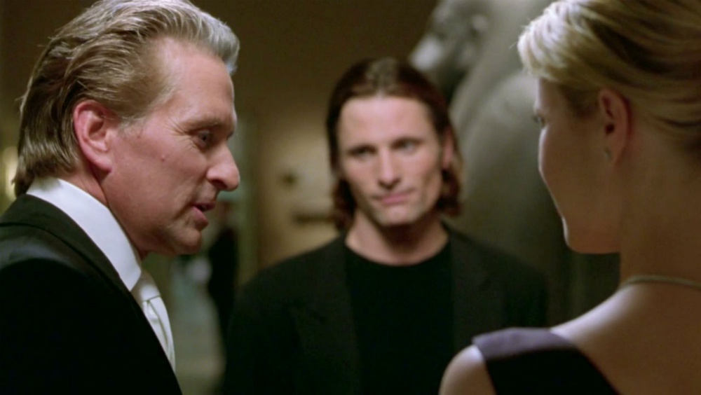 Delitto perfetto con Michael Douglas e Gwyneth Paltrow stasera su Iris