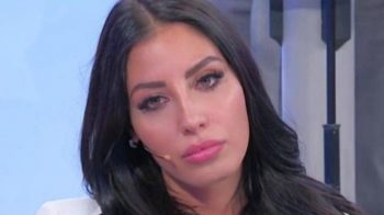Uomini e Donne, l'intervista a Marianna Vertola: "I baci con Carlo sono pieni di passione" Uomini e Donne, l'intervista a Marianna Vertola: "I baci con Carlo sono pieni di passione"