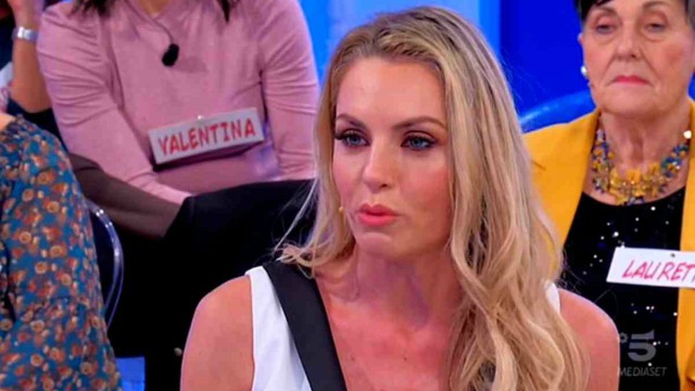 Galleria foto 'Uomini e Donne, oggi il trono over: in studio un nuovo cavaliere' - foto 1