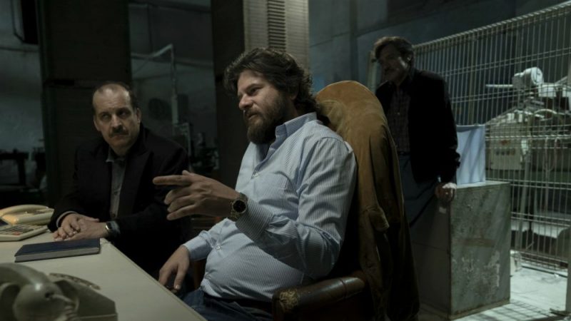 Galleria foto 'Il Cacciatore 2: la Trama della Terza Puntata della Serie TV con Francesco Montanari, stasera su Rai 2' - foto 1