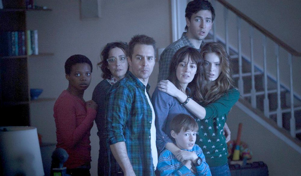 Poltergeist: il remake del film horror stasera su Rai 4