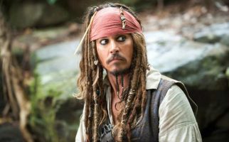 Pirati dei Caraibi La maledizione della prima luna stasera su Canale 5 Pirati dei Caraibi La maledizione della prima luna stasera su Canale 5