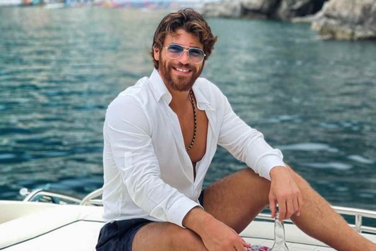Compleanno speciale per Can Yaman a Cinecittà: nasce la “Can Yaman for Children”